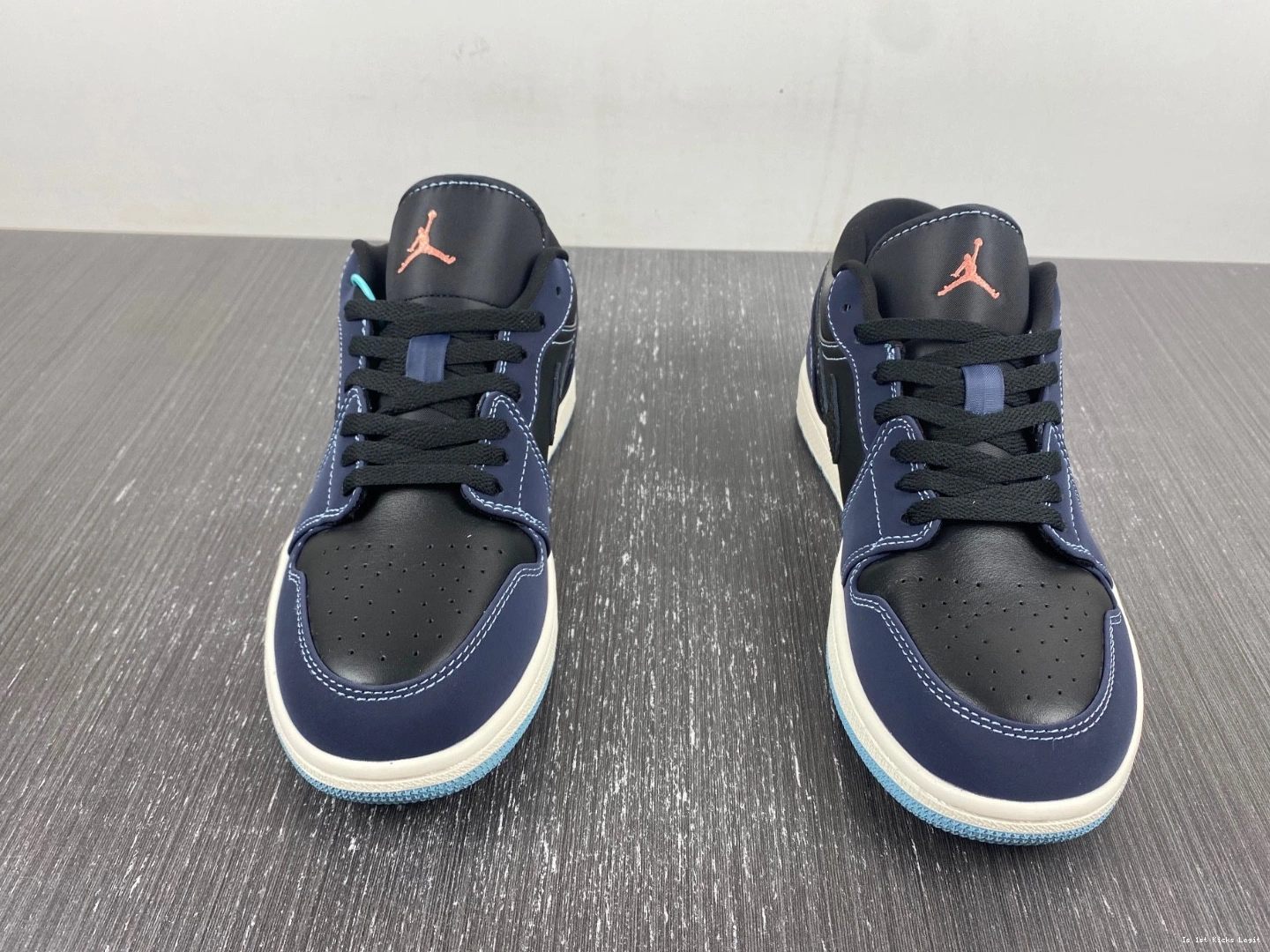 Navy FJ5478-010 Jordan Black Snakeskin 1 Low Air 1106